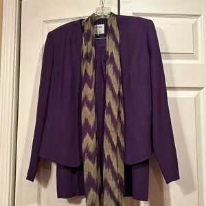 Le Suit sz 6 Deep Purple/Egg Plant 2 piece Suit.  Short Jacket, A-Line Skirt